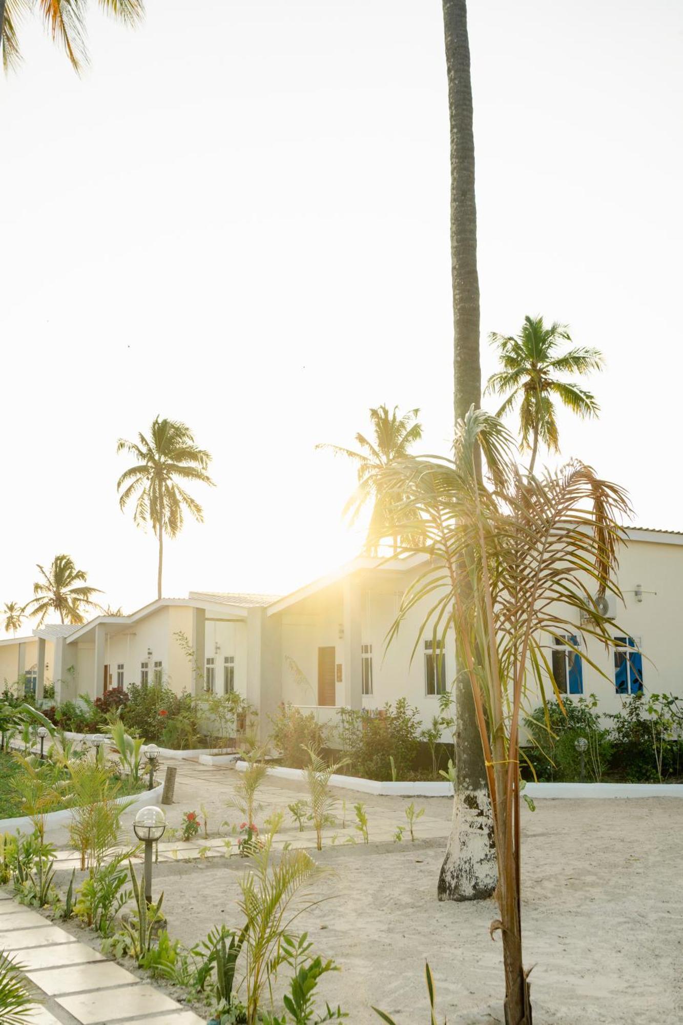 Kiwengwa Minazi Boutique & Hotel 3*